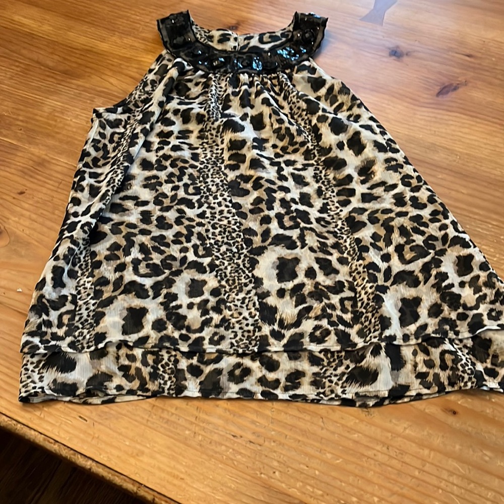 Sleeveless Top